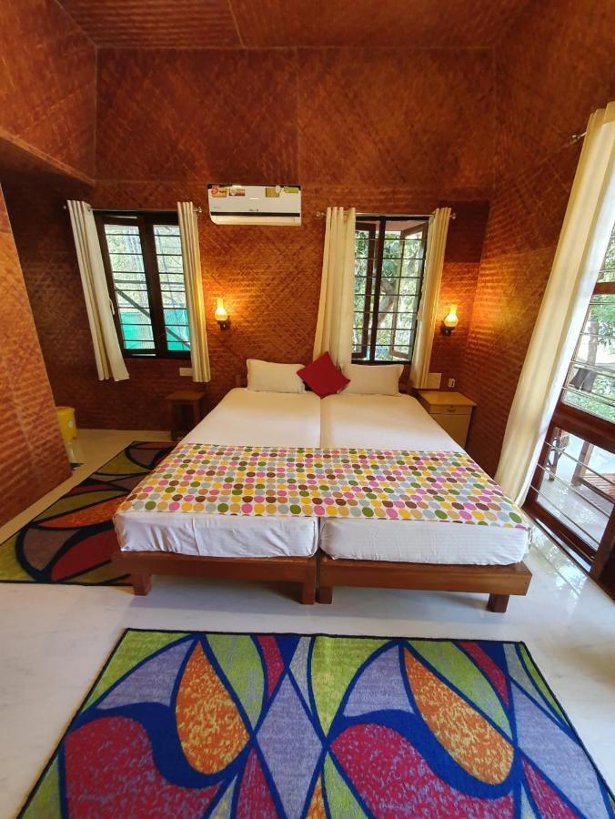 Coconut Garden Apartment Cherai Beach Exterior photo